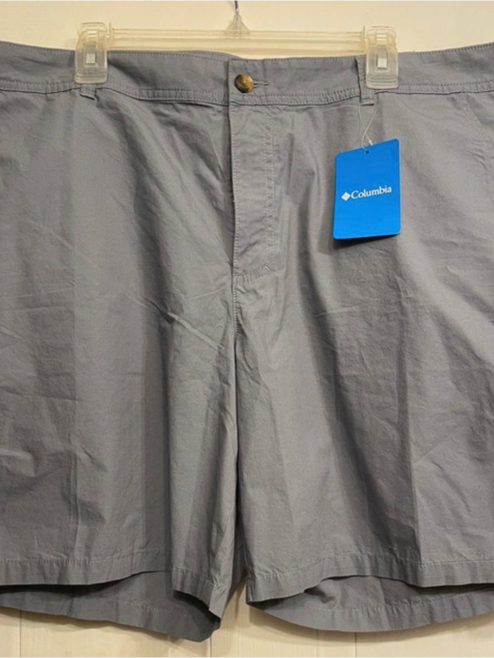 Columbia Men's Light Gray Outdoor Hybrid Shorts